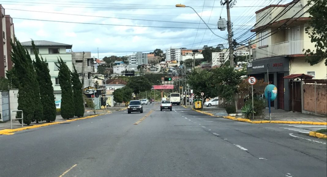 SMTTM diz que alterações vão melhorar o fluxo de veículos no local. Foto: (Mauro Teixeira/Grupo RSCOM)