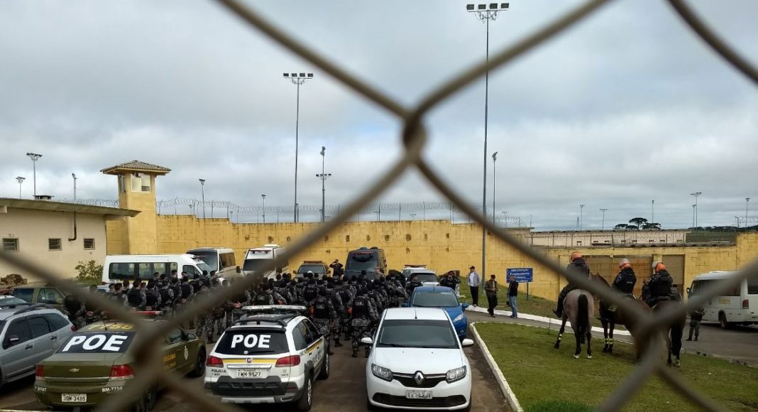 Operação contou com o apoio de policiais da BM da região (Foto: Maicon Rech)