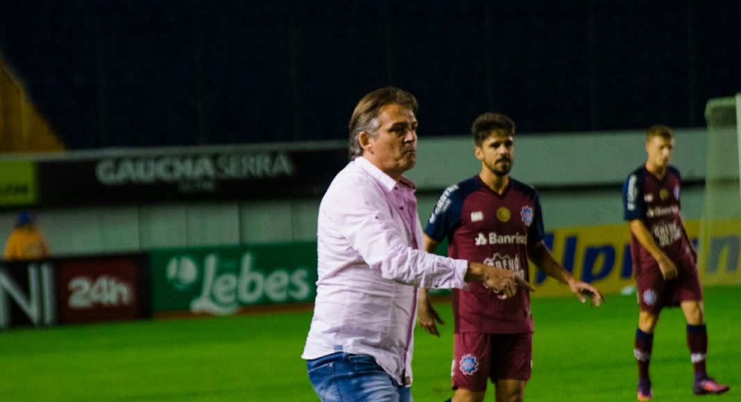 O técnico Luiz Carlos Wink não conseguiu repetir a boa campanha do ano passado. Foto: Divulgação 