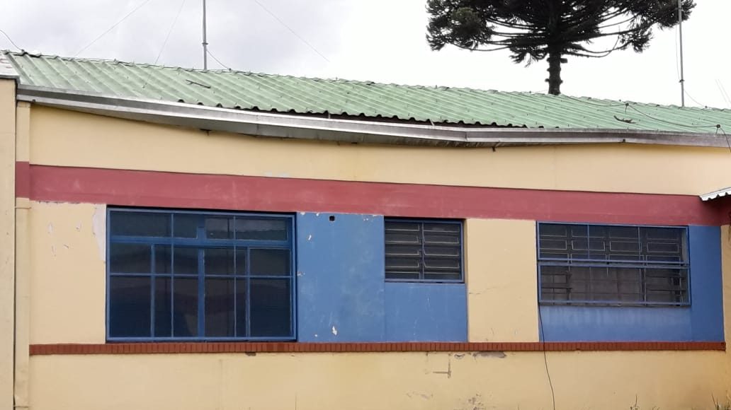 Vândalos danificam escola e furtam canos no bairro Reolon, em Caxias