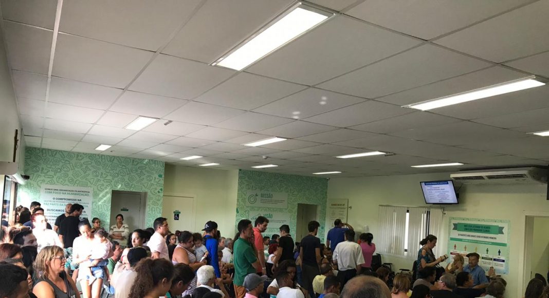 Sala de espera da UPA Zona Norte (foto: Mauro Teixeira/grupo rs com)