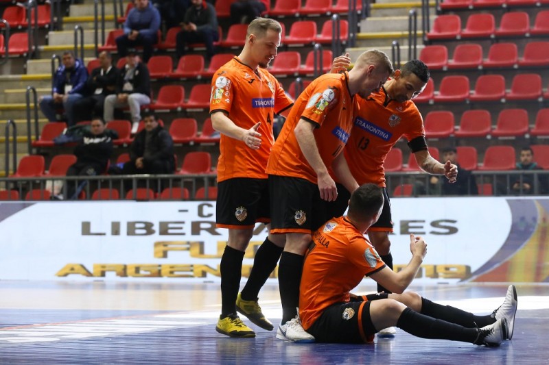 ACBF vence de goleada a sua segunda partida pela Libertadores de Futsal