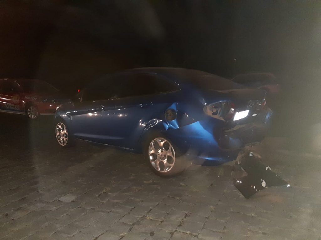Engavetamento deixa cinco pessoas feridas na BR-470, em Garibaldi
