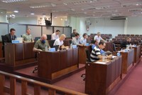 Salários de vereadores, prefeito e secretários continuam os mesmos a partir de 2021