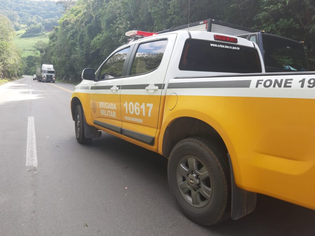 Homem é preso em posse irregular de arma de fogo na Rota do Sol, em Garibaldi