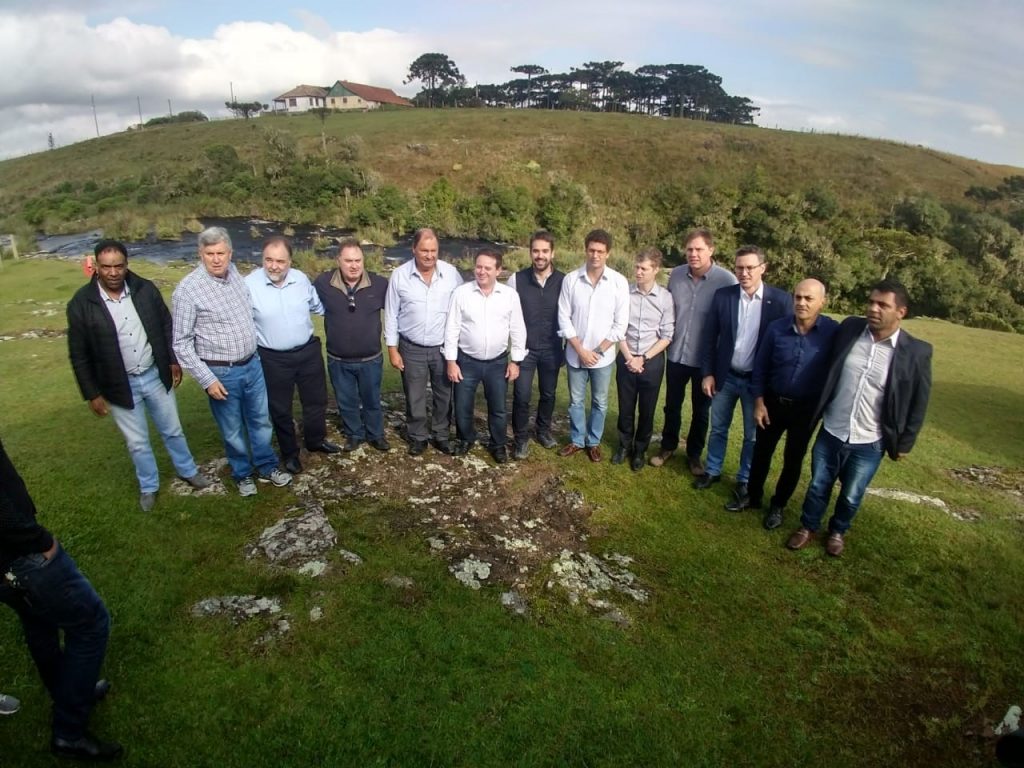 Foto: Ministro do Meio Ambiente, Ricardo Salles, visitou os parques em abril do ano passado, quando foi anunciada a concessão