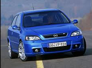 OPC: O lado mais extremo (e azul) da Opel