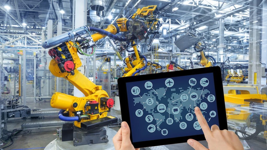 Dia da Indústria: setor expandiu a tecnologia durante a pandemia