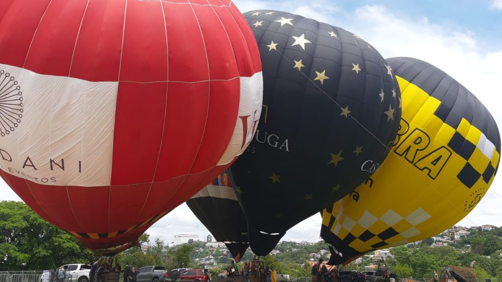 Tarde de sábado marca a abertura do 2° Festival de Balonismo de Bento