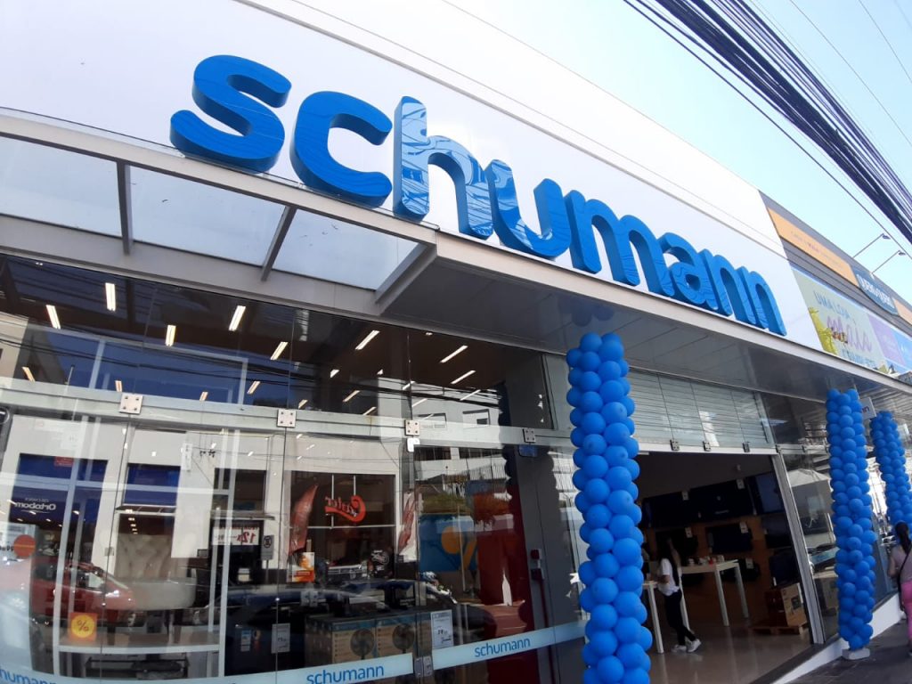 Loja Schumann é inaugurada e já conta com promoções especiais, em Bento Gonçalves
