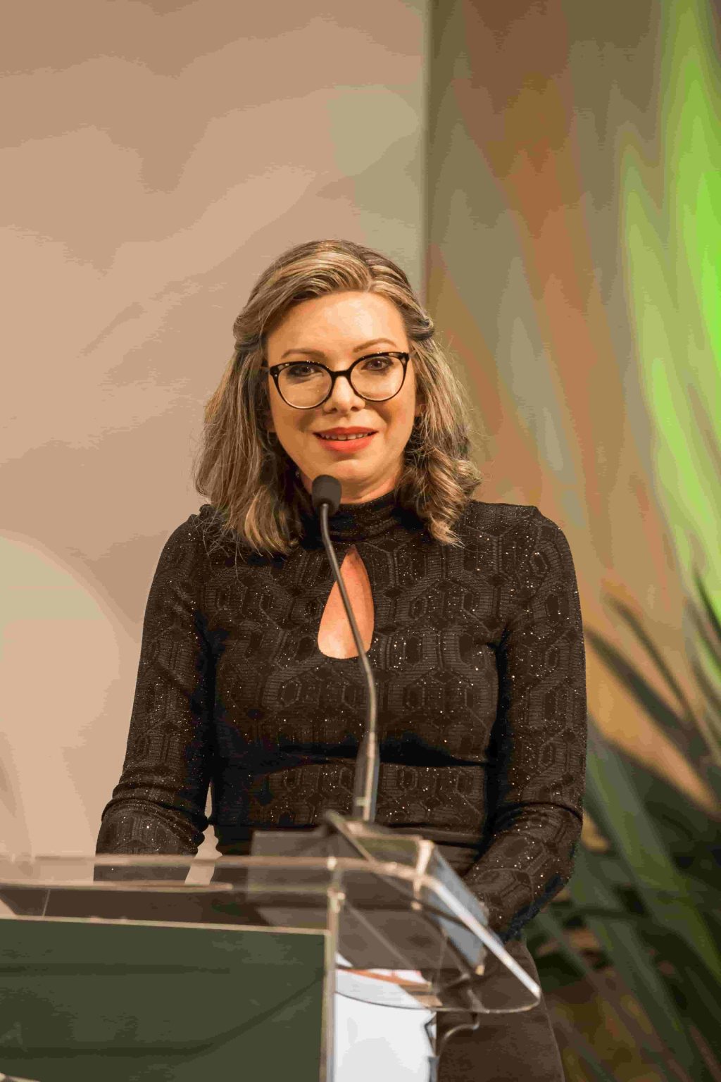Empresária Marijane Paese toma posse como presidente do CIC-BG