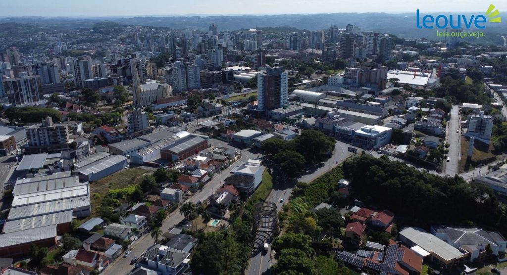 Na próxima segunda-feira (19), serão abertas as inscrições para o Processo Seletivo Simplificado que visa a contratação por prazo determinado de 21 cargos na categoria funcional de Educador Social.