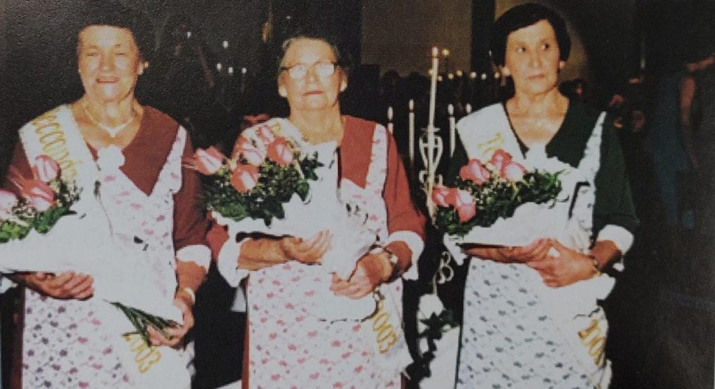 Foto: Divulgação / Últimas vencedoras do concurso Mamma Mia em 2003