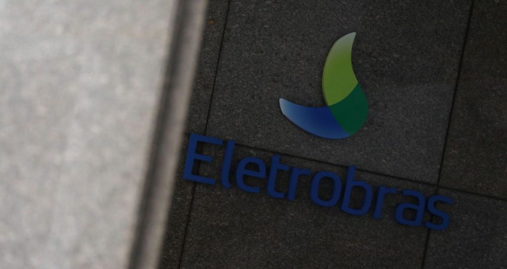 Eletrobras: Vale a pena usar o FGTS para comprar ações da companhia?