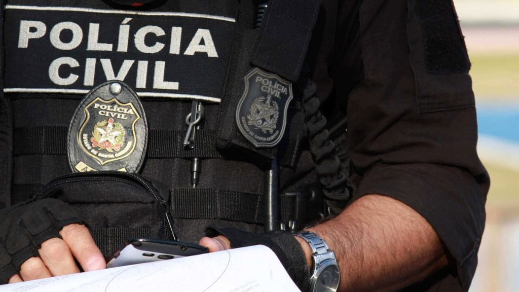 Mulher é suspeita de matar avó e colocar corpo em uma mala em Santa Catarina