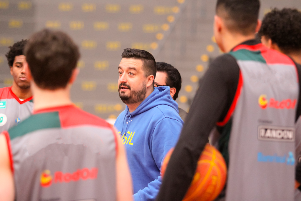 Time de Caxias do Sul se prepara para a Liga de Desenvolvimento do Basquete