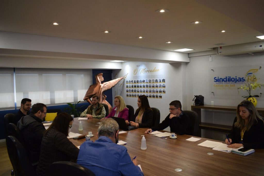 Primeira rodada de negociação salarial do Comércio ocorreu em Caxias do Sul