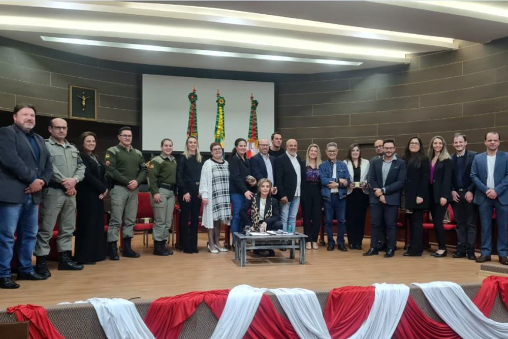camarafarroupilha.rs.gov.br