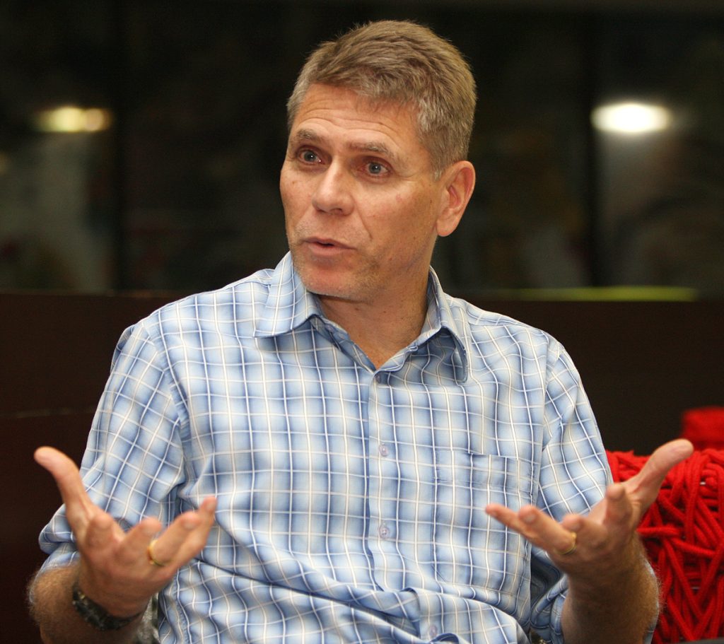 Paulo Autuori deixa o cargo de diretor técnico do Internacional