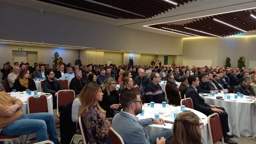 Congresso da Movergs faz raio-x do momento da indústria moveleira