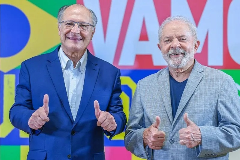 Lula terá quase 10 mil cargos comissionados para distribuir