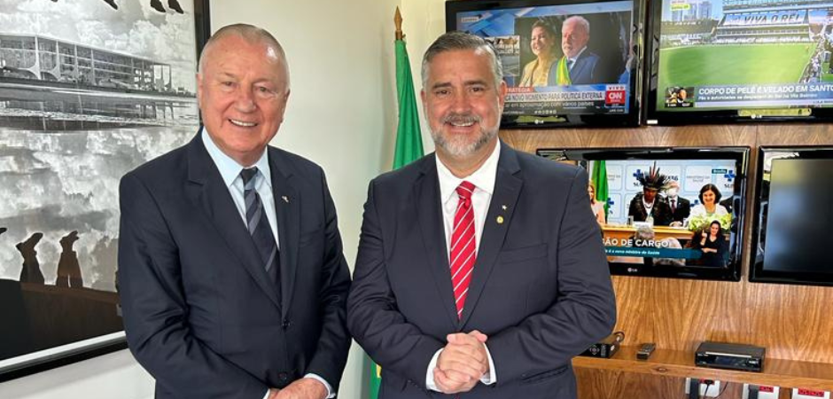 Presidente da Agert prestigia posse do novo Ministro da Secretaria de Comunicação