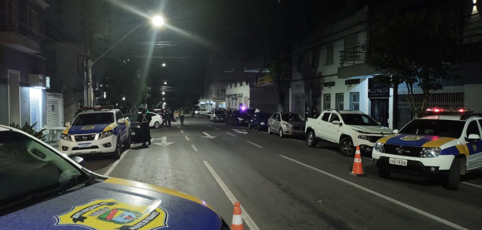 Operação autua por embriaguez, em Bento