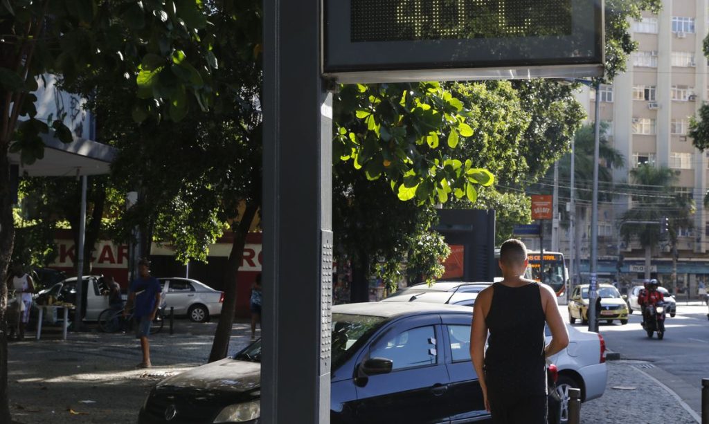 Rio de Janeiro tem fim de semana com 50 graus de sensação térmica
