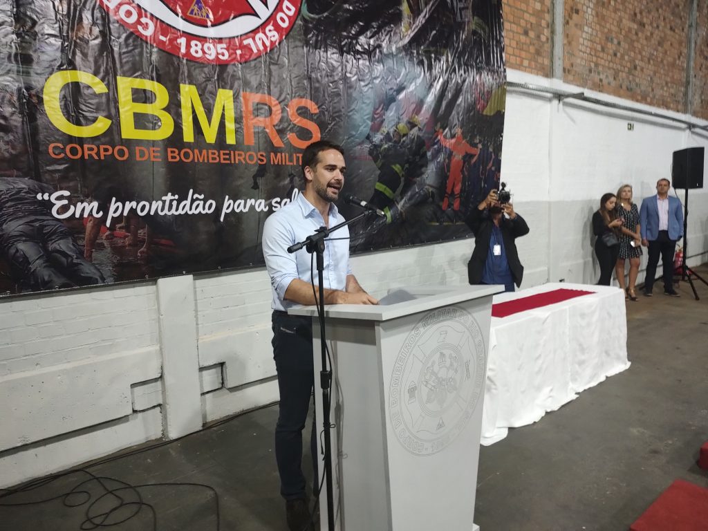 Eduardo Leite participou da inauguração do Quartel dos Bombeiros na Zona Norte, em Caxias do Sul