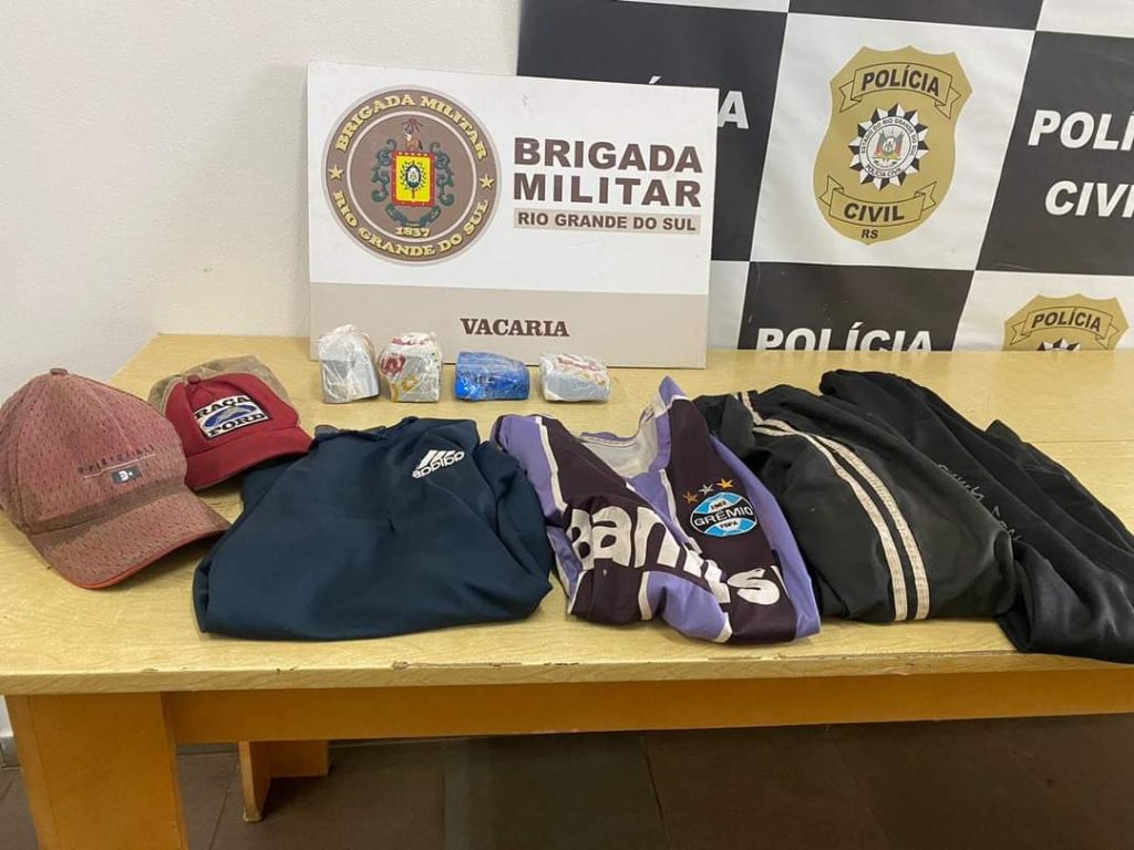 Os dois homens foram presos pela Brigada Militar (Foto: Divulgação)