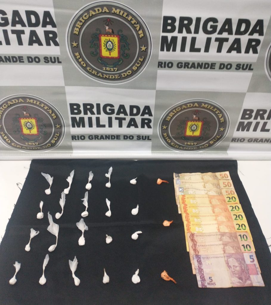 Dois homens são presos e um menor apreendido por tráfico de drogas em Nova Prata