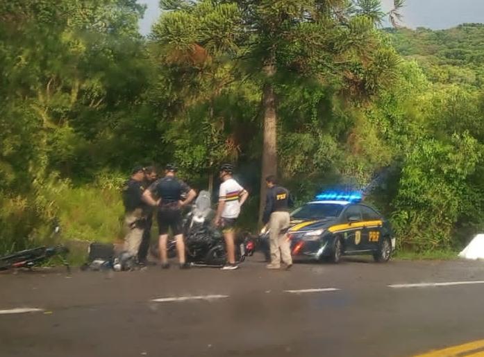 Motociclista morre após queda na Br-116, em São Marcos Motociclista morre após queda na Br-116, em São Marcos