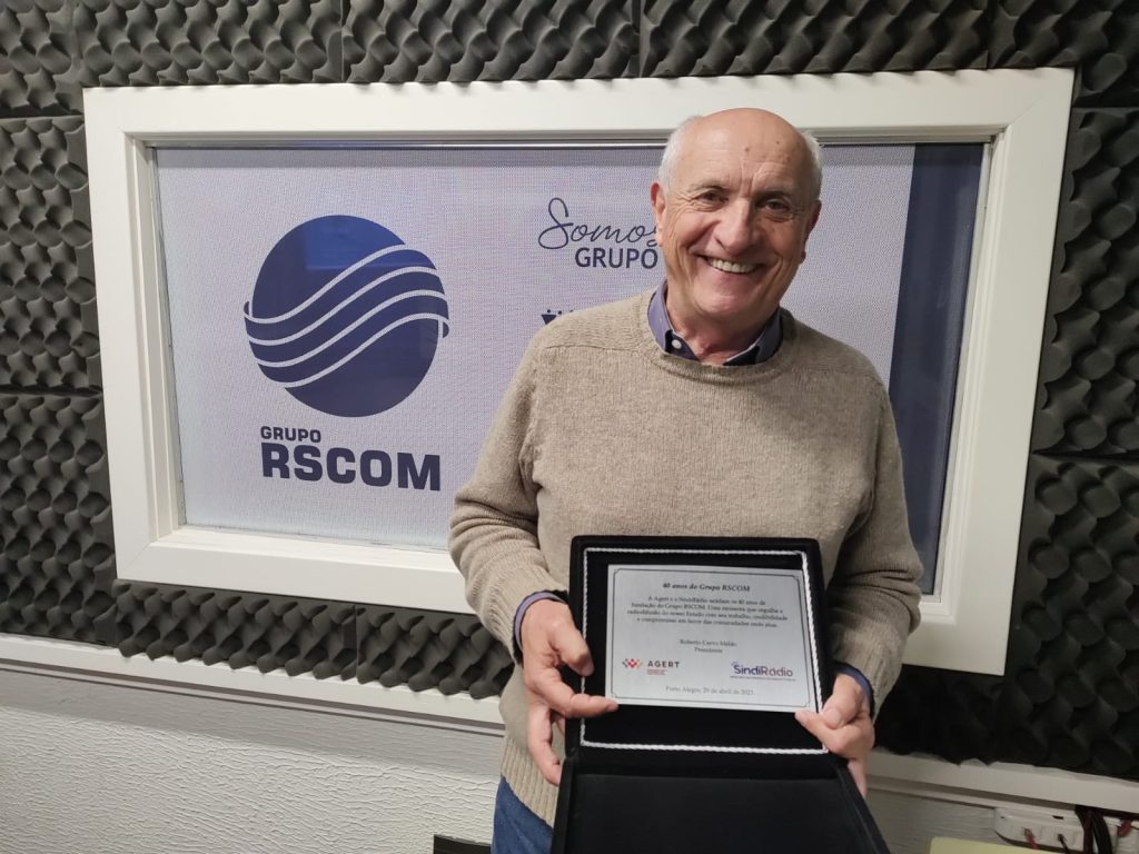 Fundador e superintendente, Carlos Domingos Piccoli, agradeceu as condecorações e projetou futuro da empresa