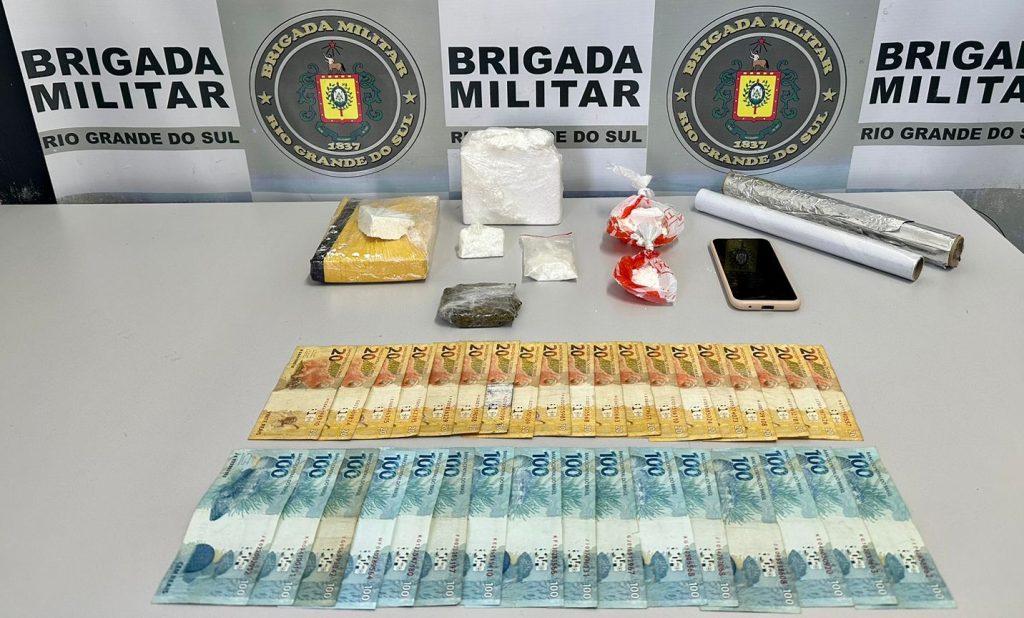 Homem é preso por tráfico de drogas no bairro Universitário, em Caxias do Sul