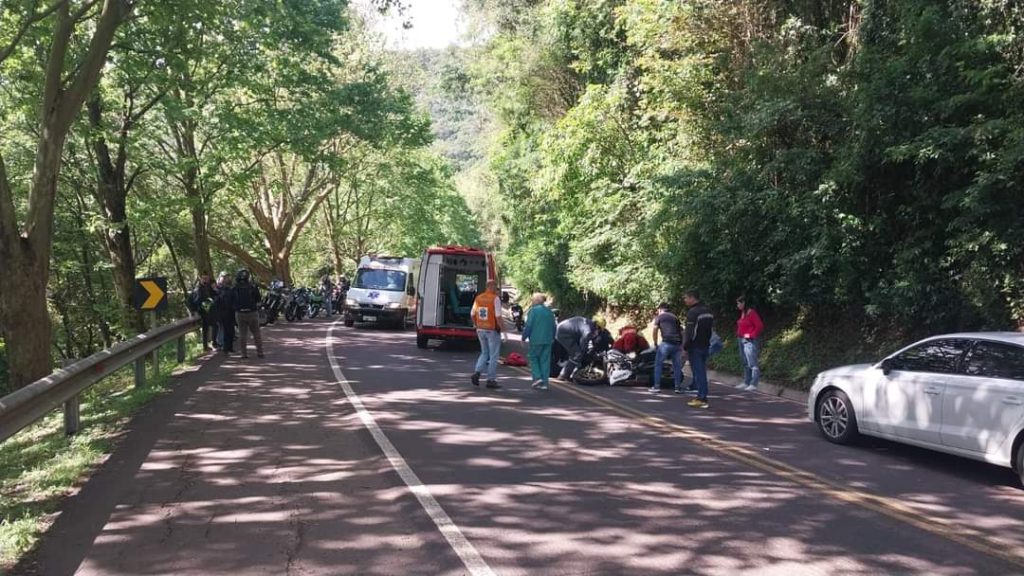 Morre segunda vítima de colisão entre motos na BR-116, em Morro Reuter