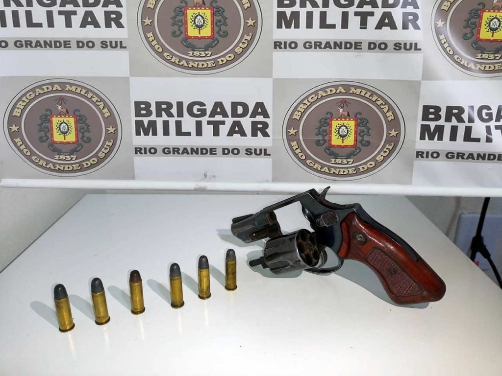 Homem é preso por porte ilegal de arma de fogo em Cambará do Sul