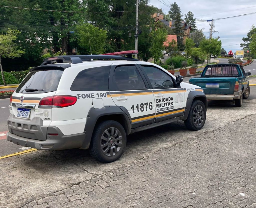 Homem é preso com veículo furtado no interior de Nova Petrópolis