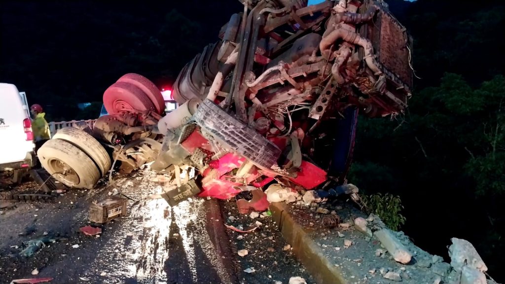 Acidente deixa um morto na ERS-446, entre Carlos Barbosa e São Vendelino