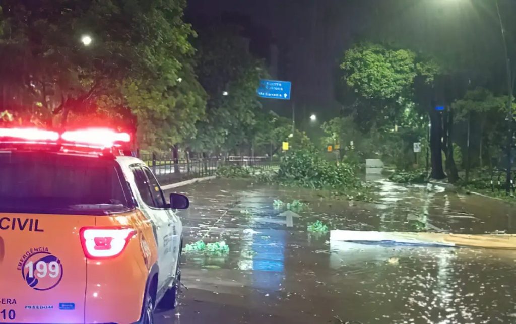 (Foto: Defesa Civil de Porto Alegre)