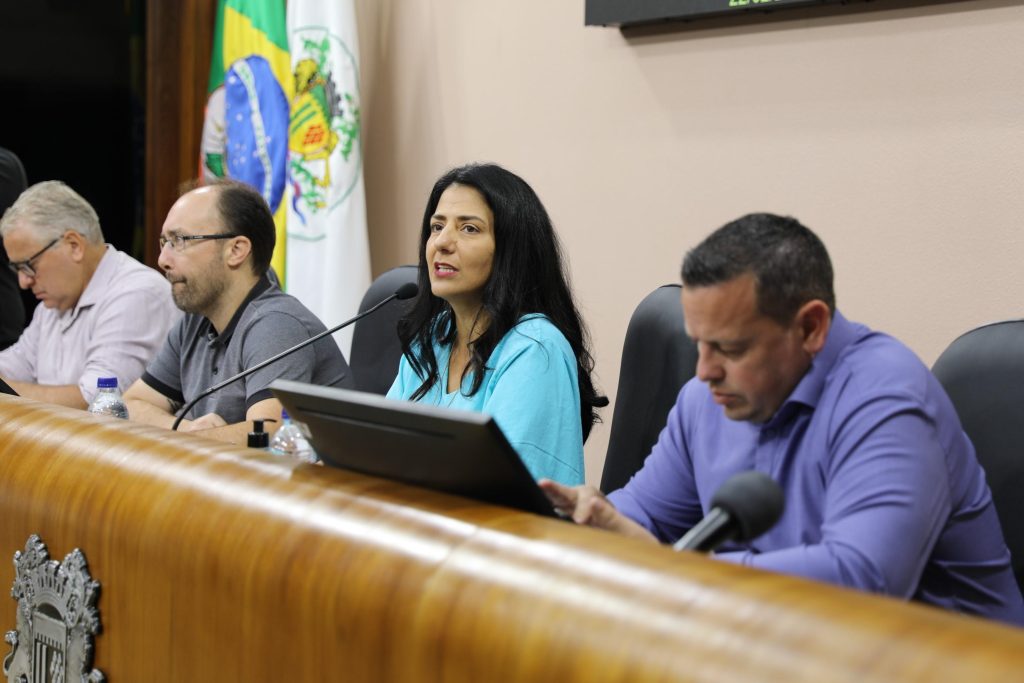 Vereadores terão mais tempo para manifestações nas sessões da Câmara de Caxias