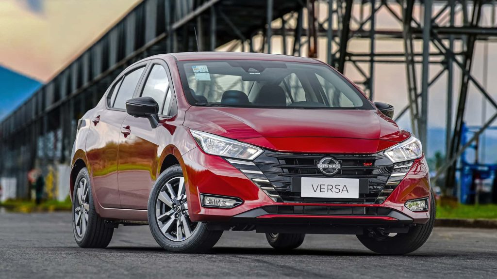 Nissan Versa SR 2025