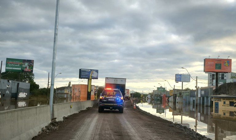 Ponte nova sobre o Rio dos Sinos. (Foto: DNIT/Divulgação)
