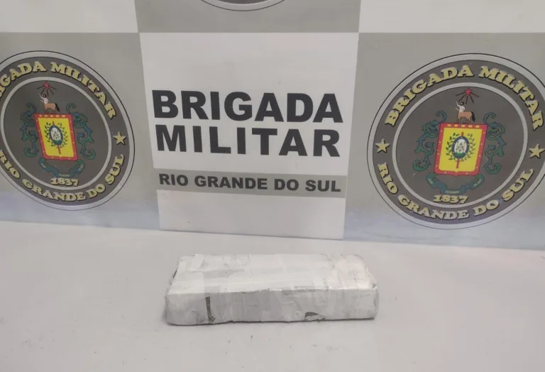 Traficante é preso com tijolo de maconha em Caxias do Sul