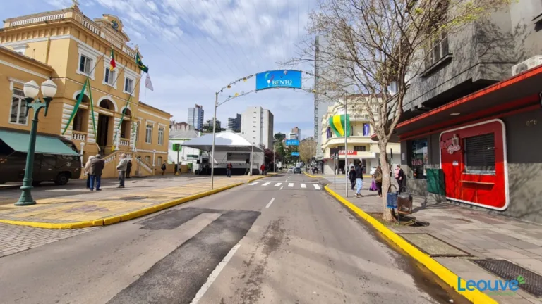 Feriado da Revolução Farroupilha altera funcionamento de serviços públicos e comércio em Bento Gonçalves