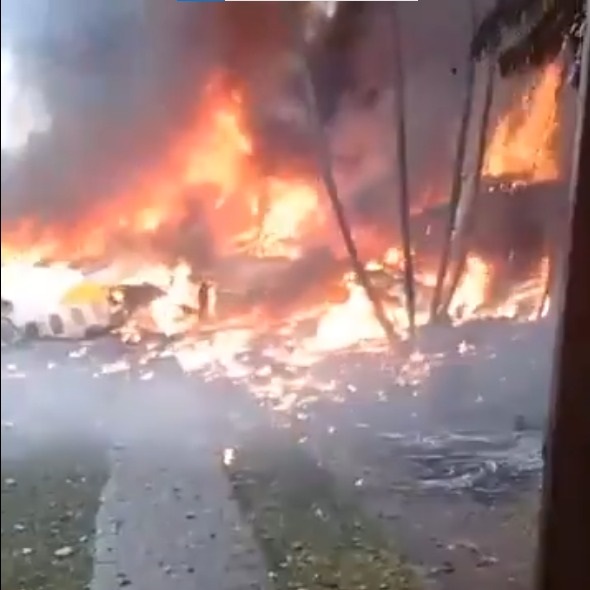 VÍDEO: Avião com 62 ocupantes cai na cidade de Vinhedo, interior de São Paulo