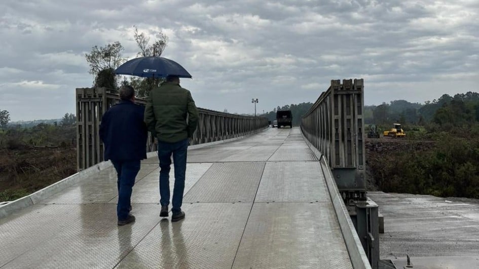 Inaugurada ponte provisória que restabelece ligação entre Lajeado e Arroio do Meio