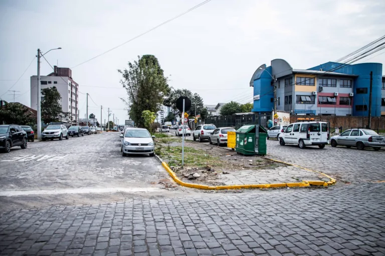 Secretaria de Trânsito altera sentido de via no bairro Jardelino Ramos, em Caxias do Sul