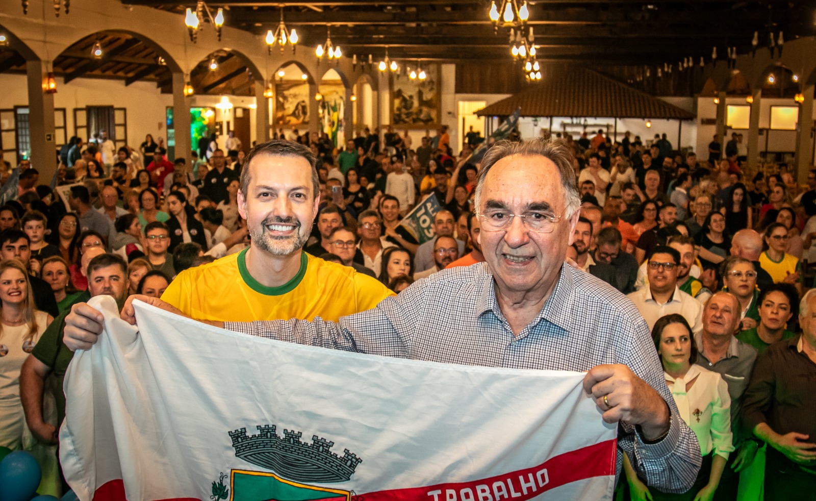 Evento marca lançamento oficial da candidatura de Caleffi e Pasqualoto à Prefeitura de Bento Gonçalves