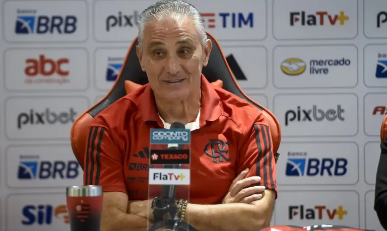 Tite passa mal após jogo do Flamengo diante do Bolívar na Libertadores e está hospitalizado