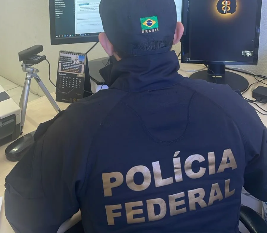 Polícia Federal prende em flagrante produtor de imagens de abuso sexual infantojuvenil